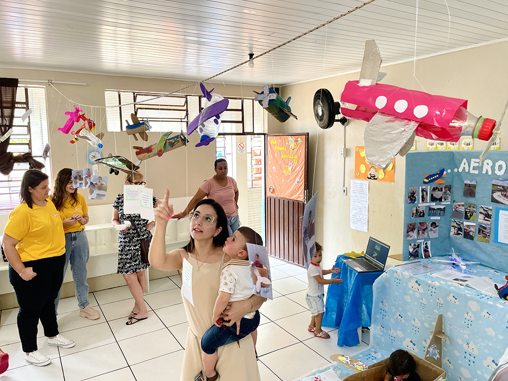 Famílias dos alunos marcaram presença.jpeg